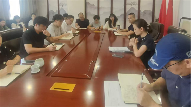 集團(tuán)領(lǐng)導(dǎo)督導(dǎo)“去庫(kù)存、降風(fēng)險(xiǎn)、調(diào)結(jié)構(gòu)”工作專題綜合報(bào)道