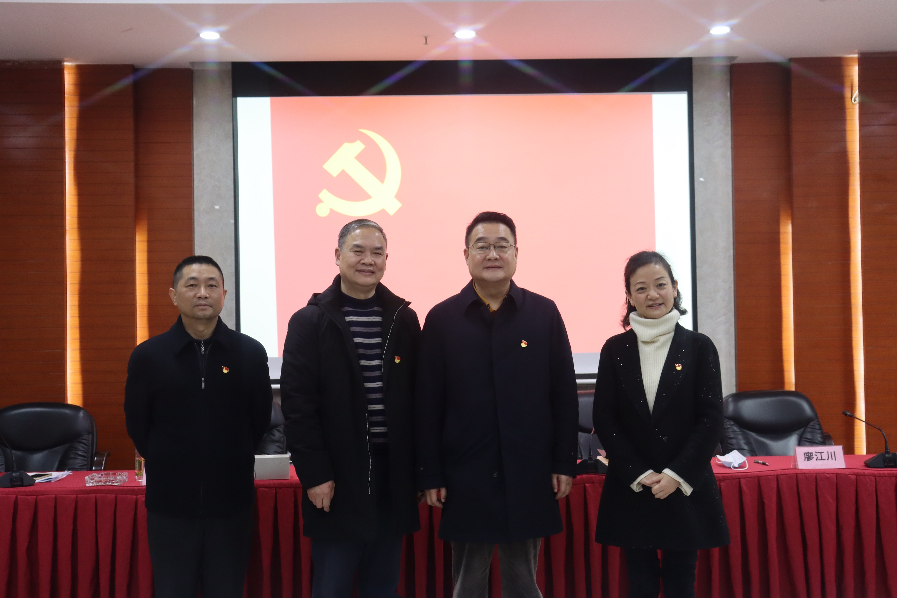 1607995675941138.jpg 1607995675941138.jpg